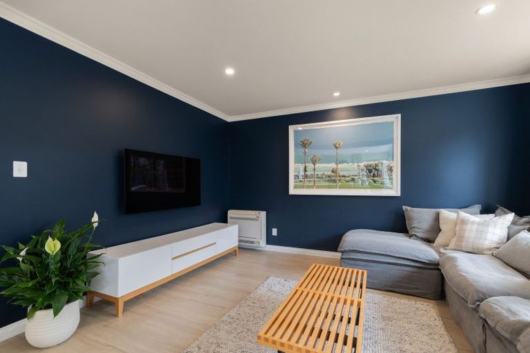 Photo of property in 138 Glandovey Road, Strowan, Christchurch, 8052