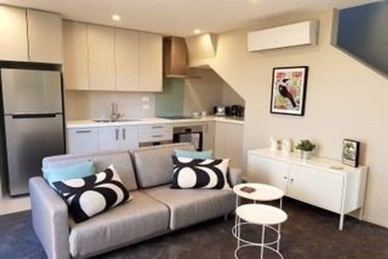 Photo of property in 2/278 Barbadoes Street, Christchurch Central, Christchurch, 8011