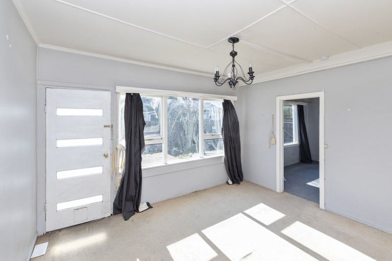 Photo of property in 8 Bass Street, Woolston, Christchurch, 8062
