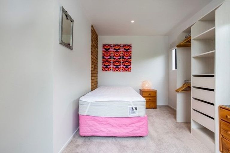 Photo of property in 85 Tiri Road, Tindalls Beach, Whangaparaoa, 0930