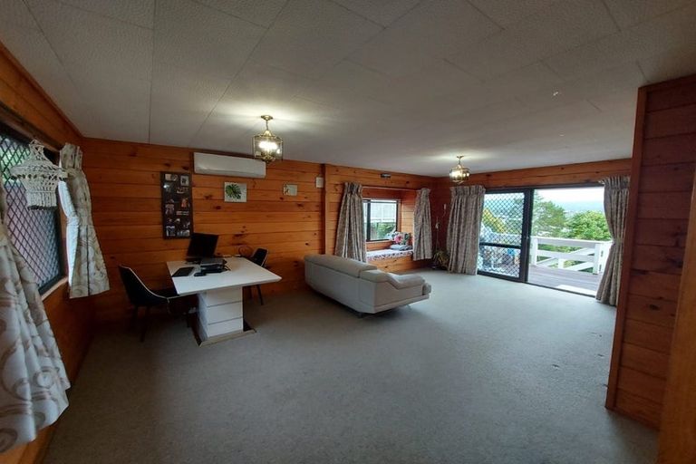 Photo of property in 4/68 West Coast Road, Glen Eden, Auckland, 0602