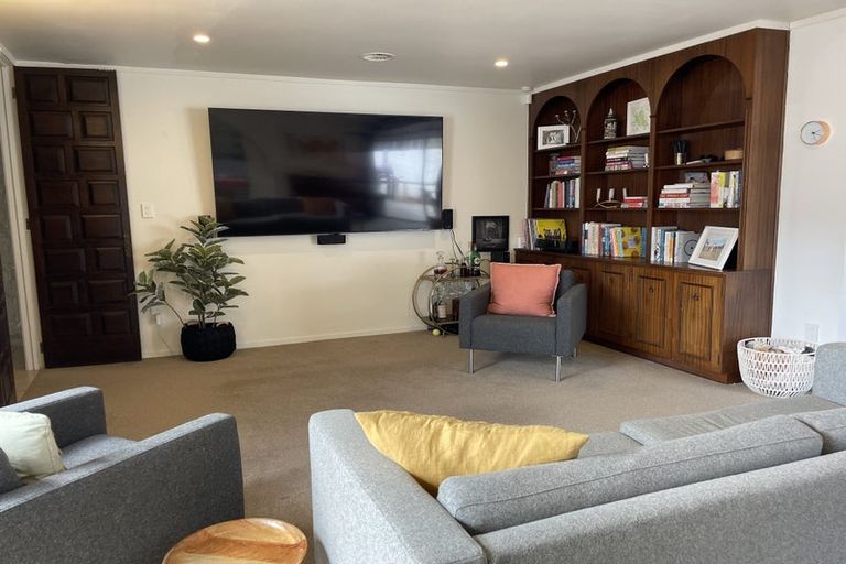 Photo of property in 64 Maxwelton Drive, Mairangi Bay, Auckland, 0630