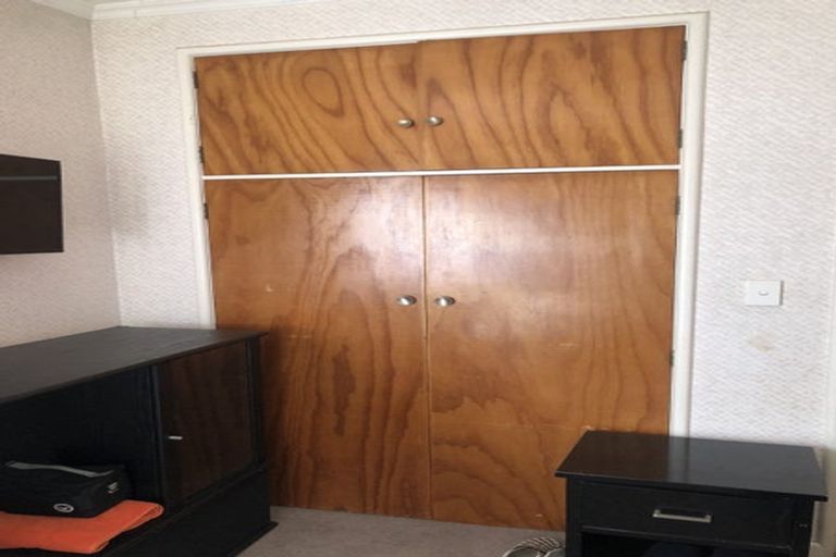 Photo of property in 205 Warwick Road, Mayfair, Hastings, 4122