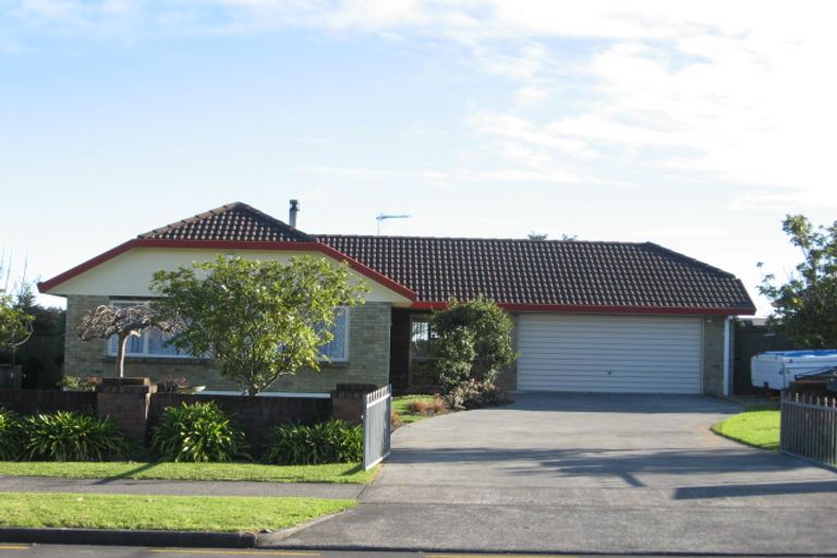 Photo of property in 88 Tington Avenue, Wattle Downs, Auckland, 2103