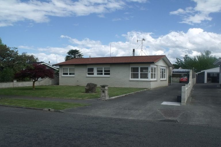 Photo of property in 3 Elliott Street, Taradale, Napier, 4112