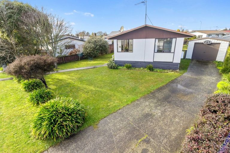 Photo of property in 5 Aintree Street, Nawton, Hamilton, 3200