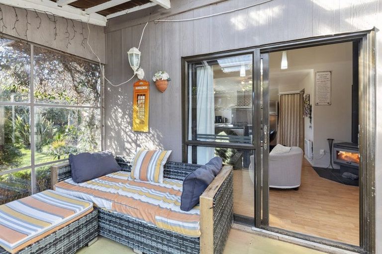 Photo of property in 54 Ambleside Drive, Burnside, Christchurch, 8053