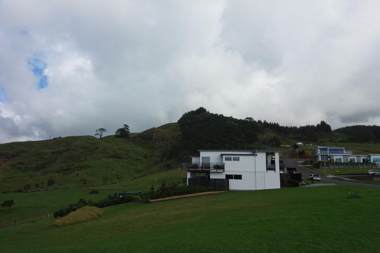 Photo of property in 39 Mayor View Terrace, Waihi Beach, 3611