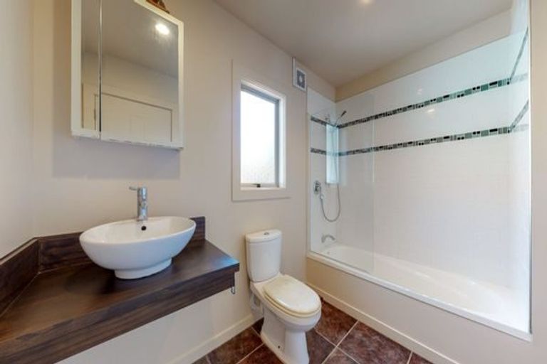 Photo of property in 263 Middleton Road, Glenside, Wellington, 6037