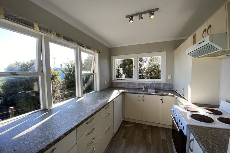 Photo of property in 1412 Whangaparaoa Road, Army Bay, Whangaparaoa, 0930
