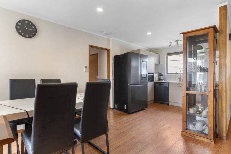 Photo of property in 369 Bucklands Beach Road, Bucklands Beach, Auckland, 2012