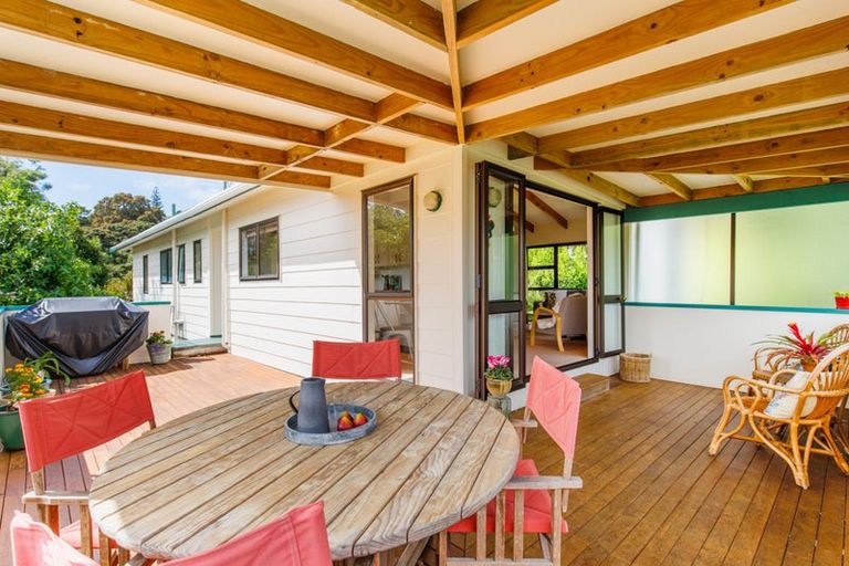 Photo of property in 47 Pemberton Avenue, Bayview, Auckland, 0629