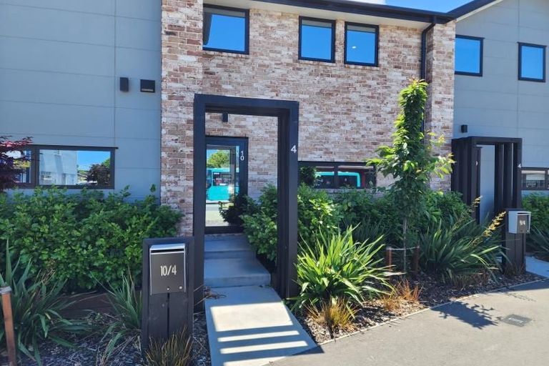 Photo of property in 10/4 Riccarton Road, Riccarton, Christchurch, 8011