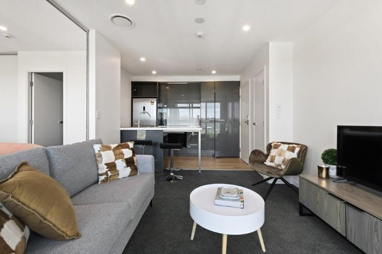 Photo of property in 1005/8 Lakewood Court, Manukau, Auckland, 2104