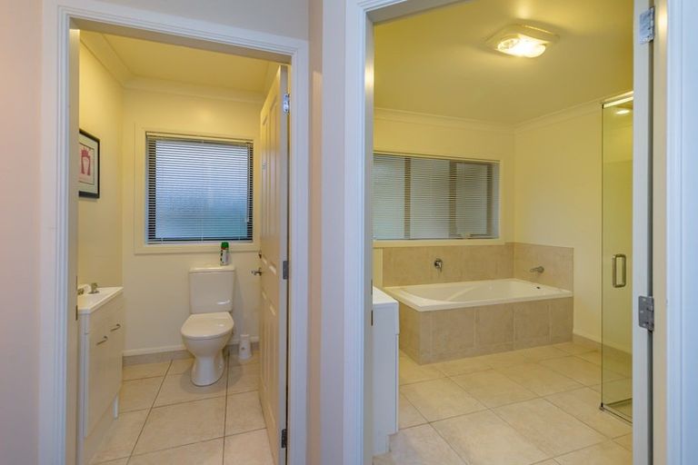 Photo of property in 20 Redwood Grove, Levin, 5571