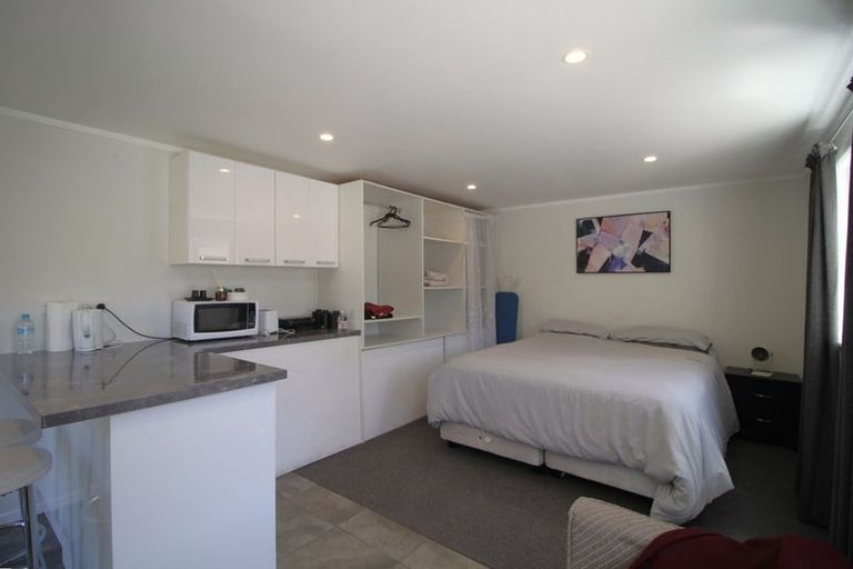 Photo of property in 4 Bell Street, Tawa, Wellington, 5028