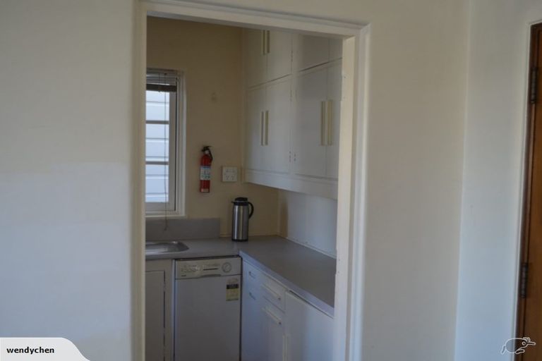 Photo of property in 193 The Terrace, Wellington Central, Wellington, 6011