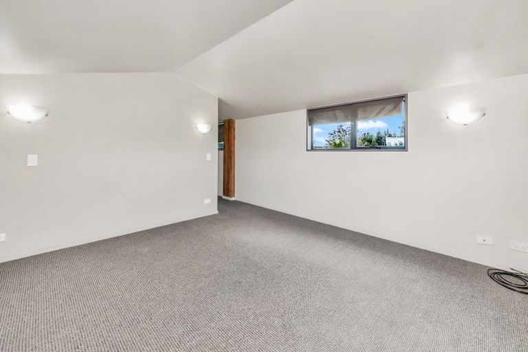 Photo of property in 2047 South Eyre Road, Eyrewell, Rangiora, 7476