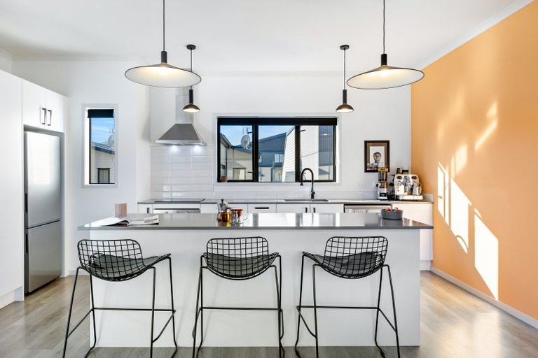 Photo of property in 35 Kerewhenua Crescent, Hobsonville, Auckland, 0616