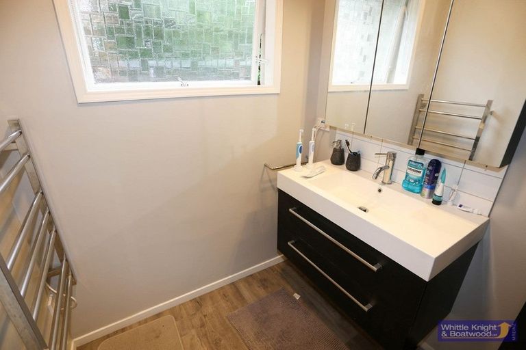 Photo of property in 36 Ambleside Drive, Burnside, Christchurch, 8053