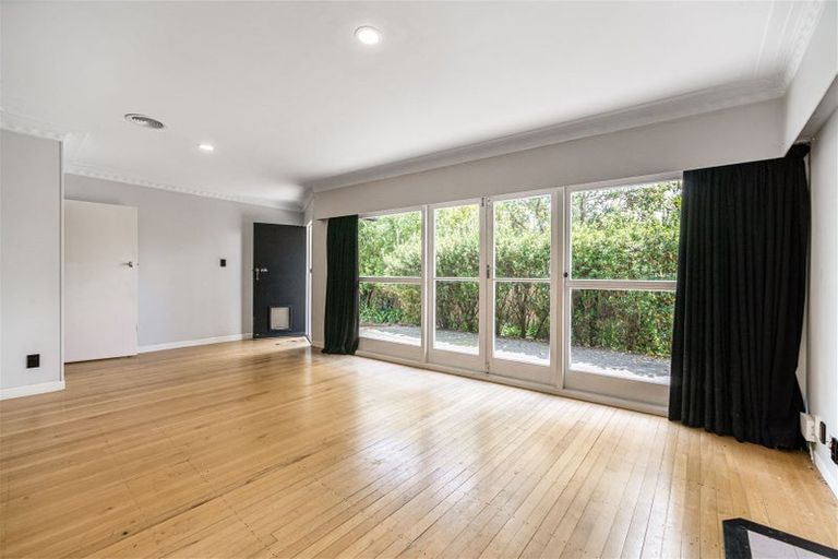 Photo of property in 34 Te Kanawa Crescent, Henderson, Auckland, 0610