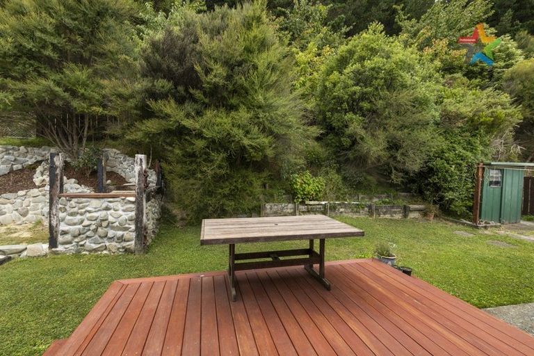 Photo of property in 32a Trelawney Road, Wainuiomata, Lower Hutt, 5014