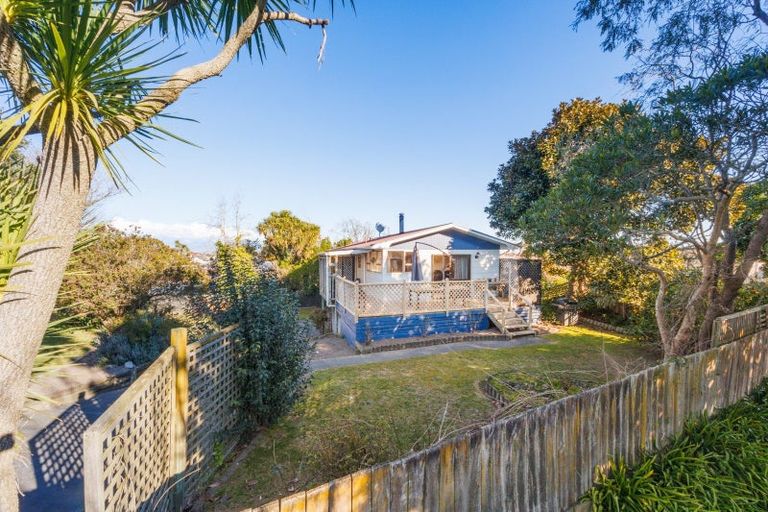 Photo of property in 17a Victoria Street, Foxton, 4814