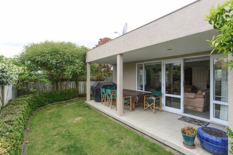 Photo of property in 525a Main North Road, Bay View, Napier, 4104