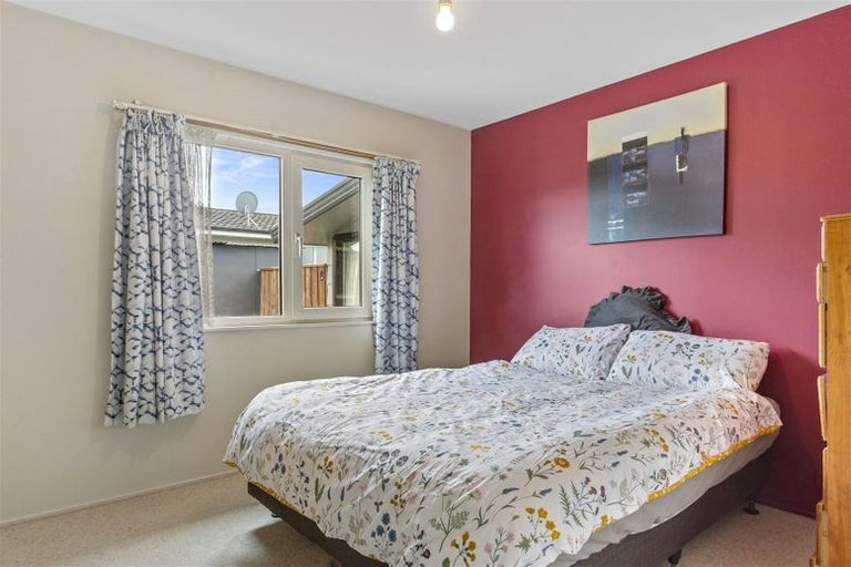 Photo of property in 12 East Belt, Rangiora, 7400