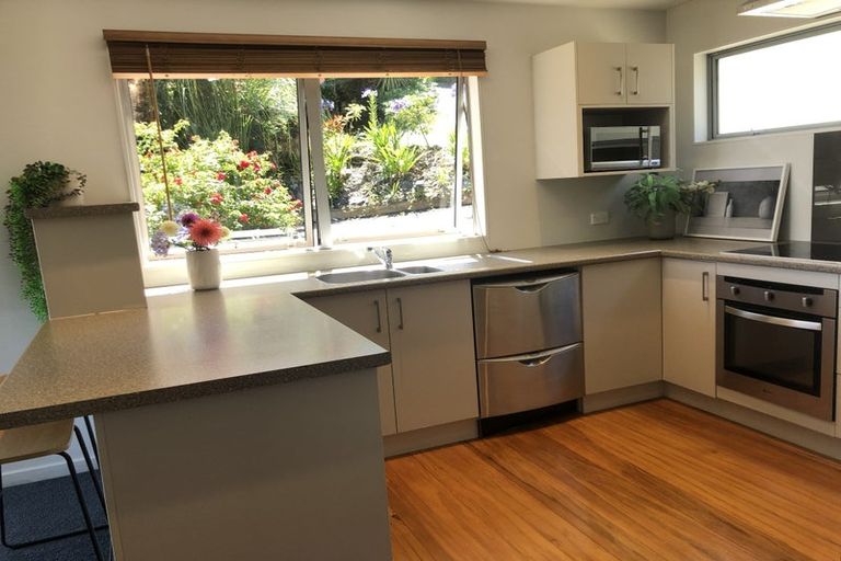 Photo of property in 51 Coster Street, Enner Glynn, Nelson, 7011