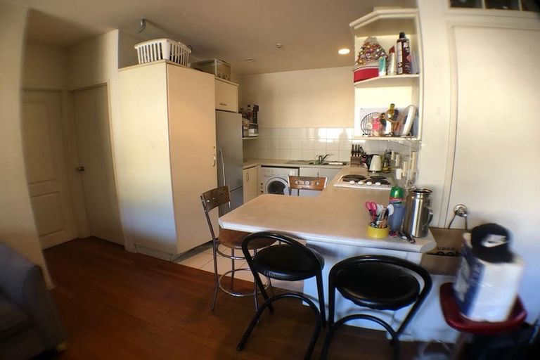 Photo of property in City Lights Apartments, 2i/16 Liverpool Street, Auckland Central, Auckland, 1010