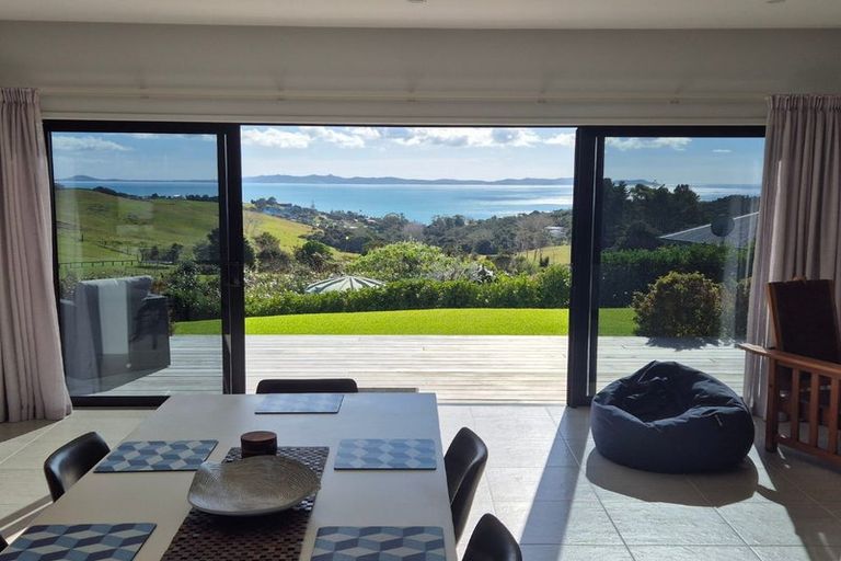 Photo of property in 330 Cable Bay Block Road, Cable Bay, 0420