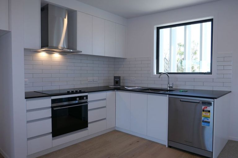 Photo of property in 41 Kamahi Place, Paraparaumu, 5032