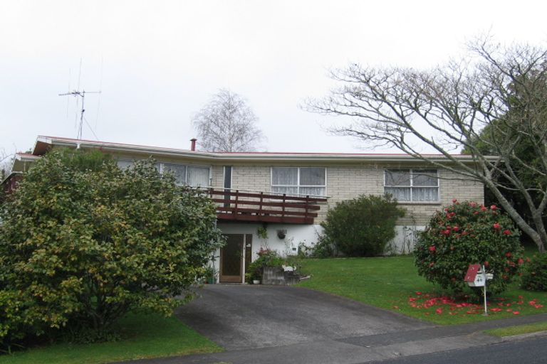 Photo of property in 46 Russleigh Drive, Dinsdale, Hamilton, 3204