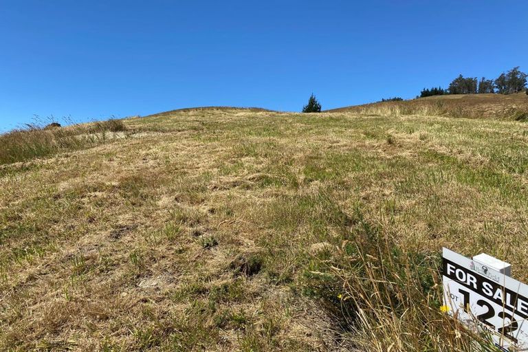 Photo of property in 8 Carnea Heights, Mosgiel, 9024