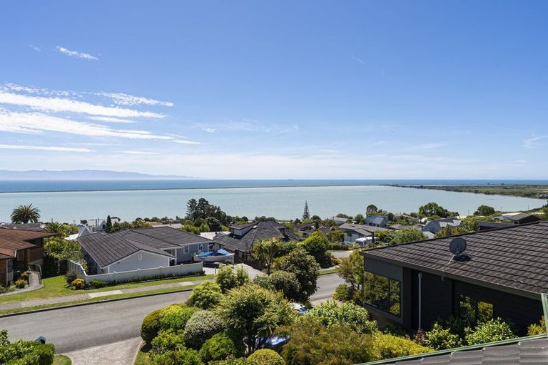 Photo of property in 43 Tresillian Avenue, Marybank, Nelson, 7010