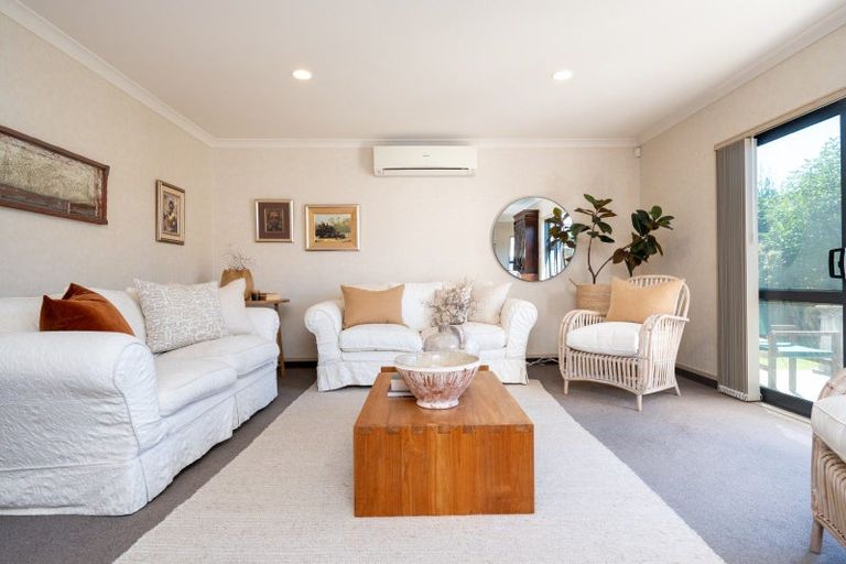 Photo of property in 203 Avenue Road, Greenmeadows, Napier, 4112