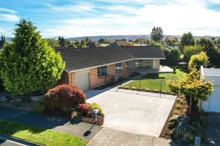 Photo of property in 21 Wickliffe Street, Mosgiel, 9024