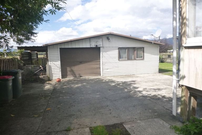 Photo of property in 12 Kahikatea Street, Murupara, 3025