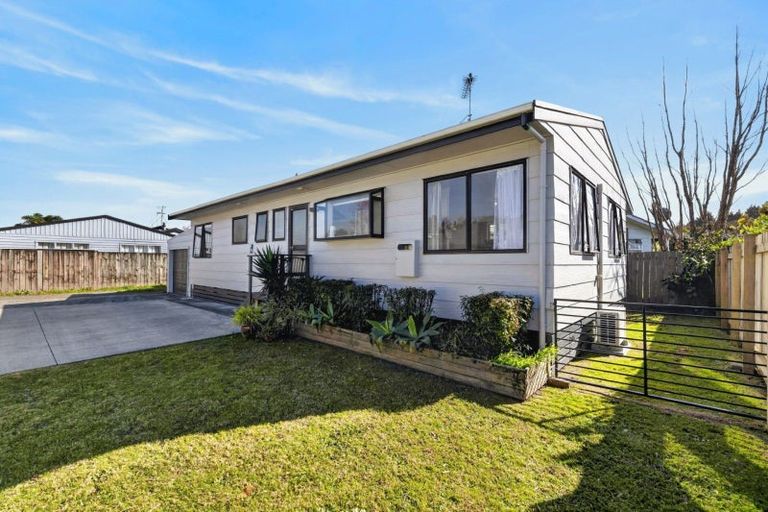 Photo of property in 8a Solomon Street, Brookfield, Tauranga, 3110
