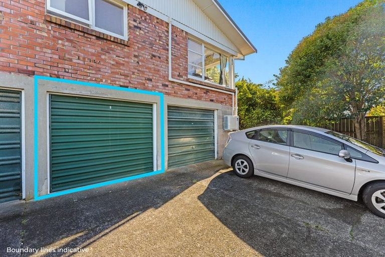 Photo of property in 2/22 Margaret Place, Milford, Auckland, 0620