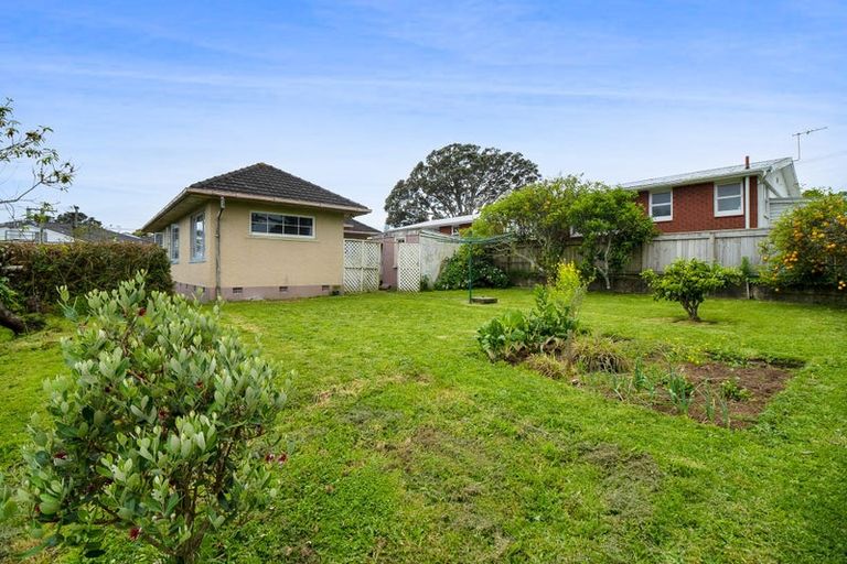 Photo of property in 69 Young Street, New Plymouth, 4310