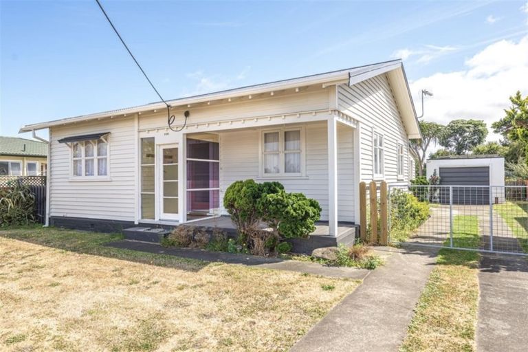Photo of property in 256 Heads Road, Gonville, Whanganui, 4501