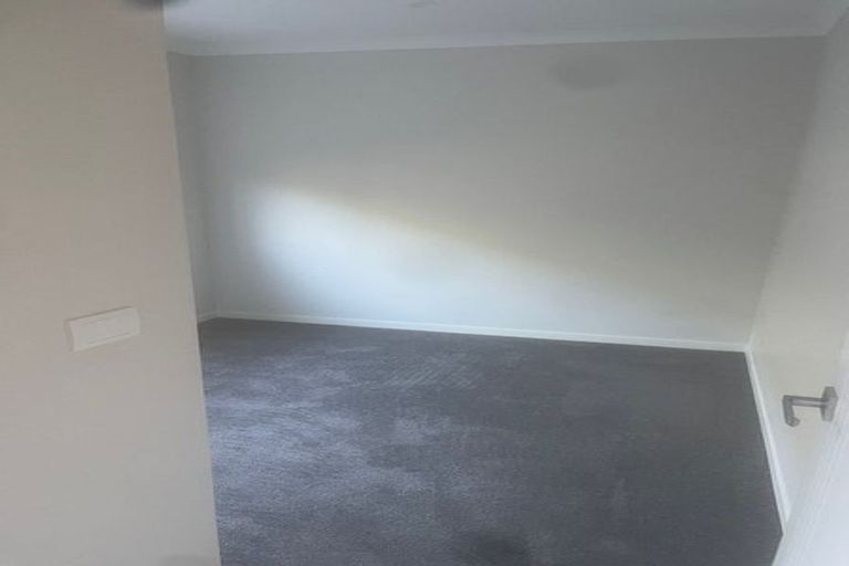 Photo of property in 14 Lavey Road, Flat Bush, Auckland, 2019