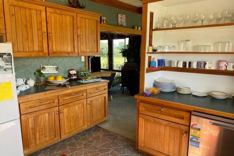 Photo of property in 94 Mount Herbert Road, Waipukurau, 4200