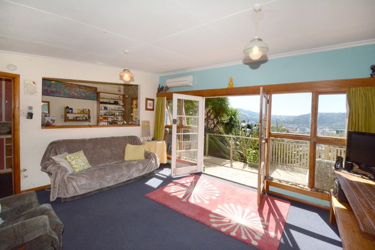 Photo of property in 49 Sutherland Street, Dunedin Central, Dunedin, 9016