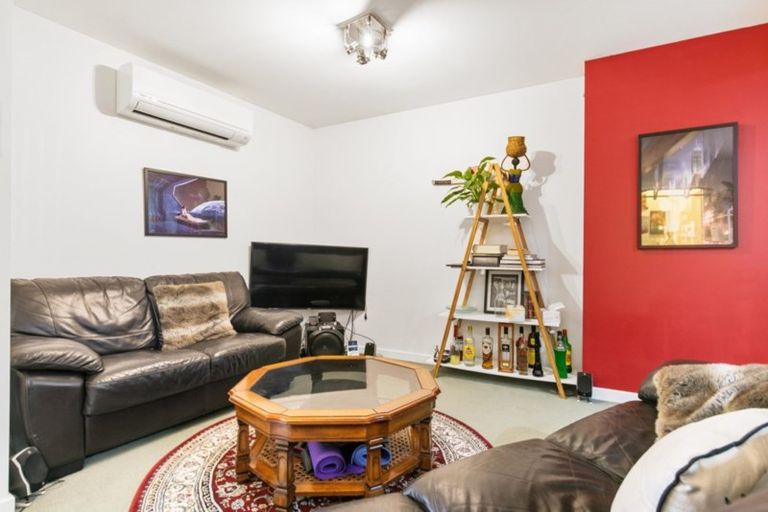 Photo of property in 5/81 Birkenhead Avenue, Birkenhead, Auckland, 0626