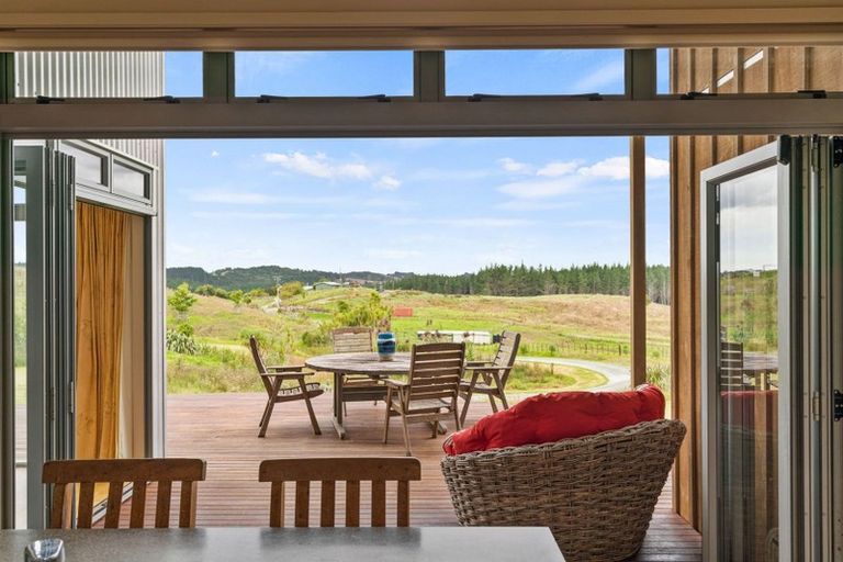 Photo of property in 127d Oruawharo Road, Topuni, Wellsford, 0975