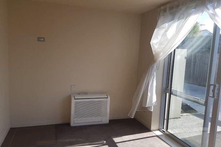 Photo of property in 4/23 Clare Road, St Albans, Christchurch, 8014