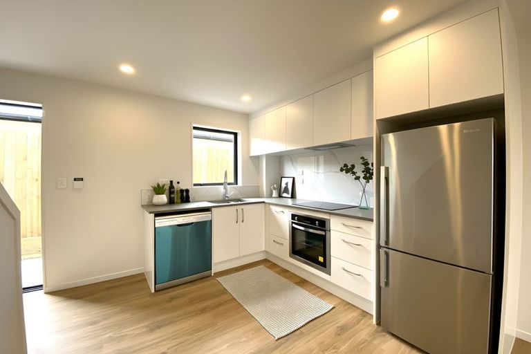 Photo of property in 321e Pakuranga Road, Pakuranga Heights, Auckland, 2010